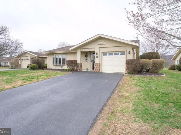 127 Arrowhead Rdg, Hedgesville, WV 25427