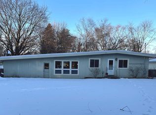 5925 Mayhill Dr, Madison, WI 53711