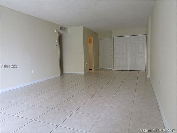 3rd image of 9360 Fontainebleau Blvd APT 205