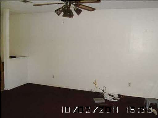 5th image of 7813 Coronet Ln