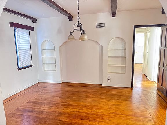 3rd image of 206 Pomona Ave #206