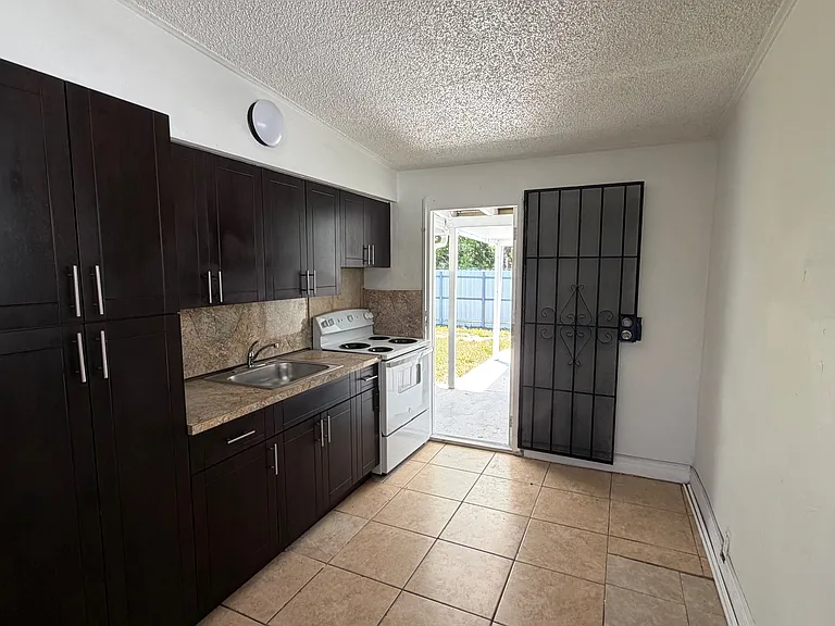 2230 Service Rd #1 — Photo 12