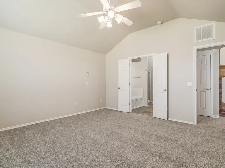 16024 Okalee Ln — Photo 55