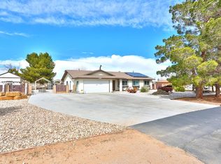 14810 Gayhead Rd, Apple Valley, CA 92307