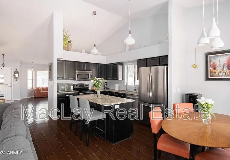 1233 E Sea Gull Dr — Photo 5