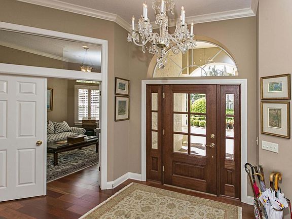 4th image of 108 Dahlia Ct