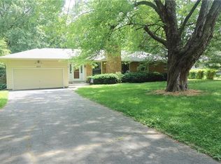 8809 N Crestview Dr, Indianapolis, IN 46240