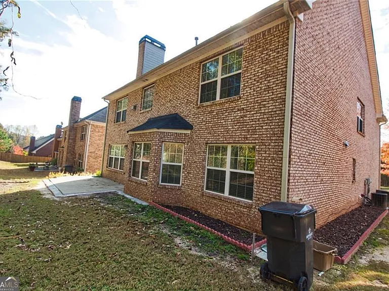 1531 Park Knoll Trl — Photo 7