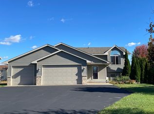 506 Ellie Ct, Saint Joseph, MN 56374