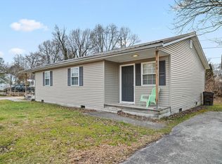 167-169 Strange St, Stanton, KY 40380