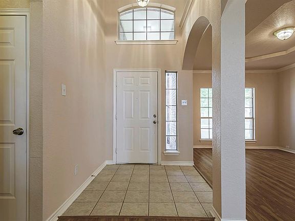 4th image of 7512 Creek Meadow Dr