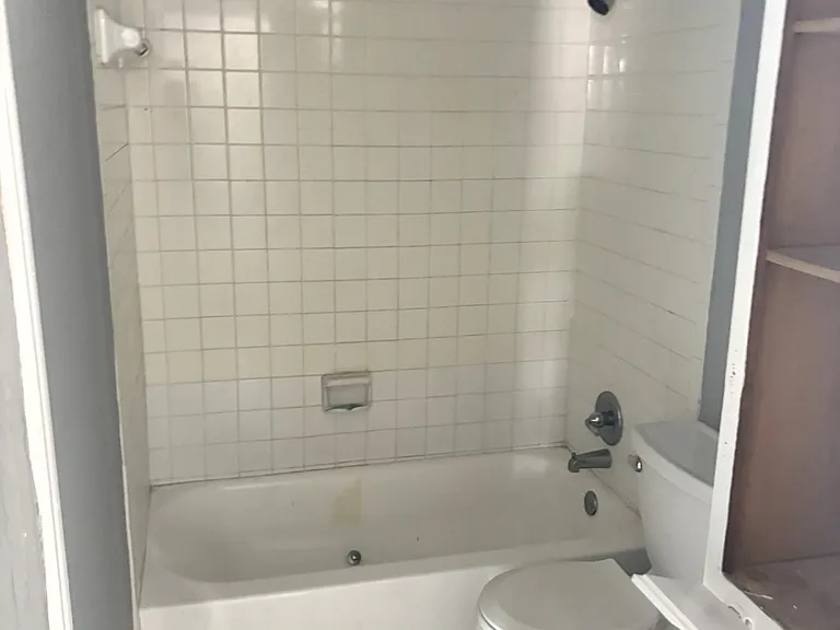 14600 Fonmeadow Dr #100 — Photo 5