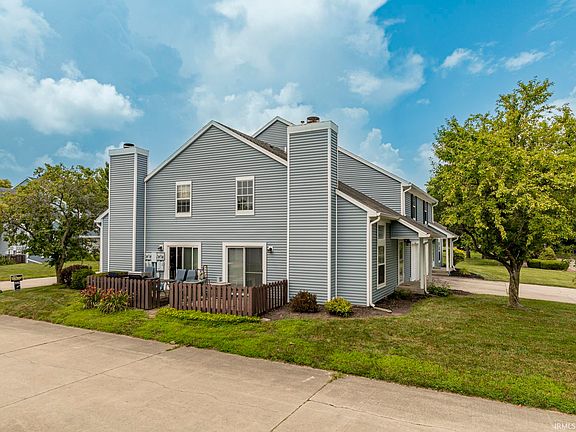2nd image of 3602 N Lakeside Dr