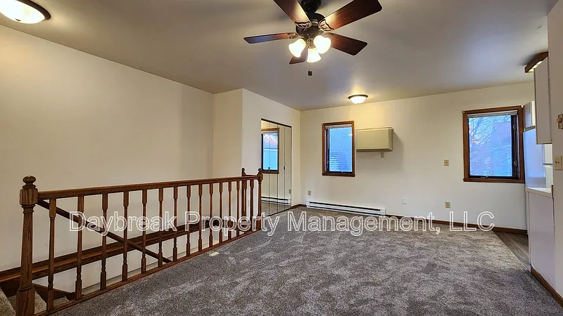 1 bed, 1.0 bath, $815 — Photo 3