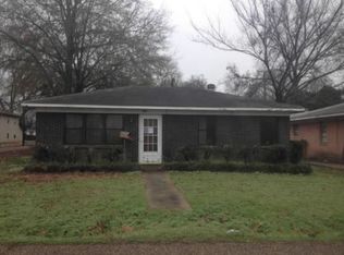 650 Joannes St, Bossier City, LA 71111