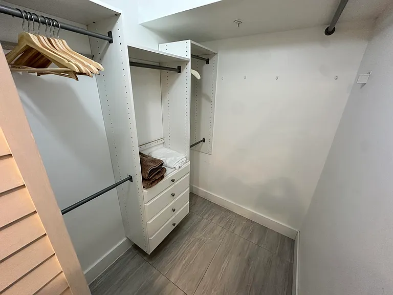 102 SW 6th Ave #206 — Photo 7