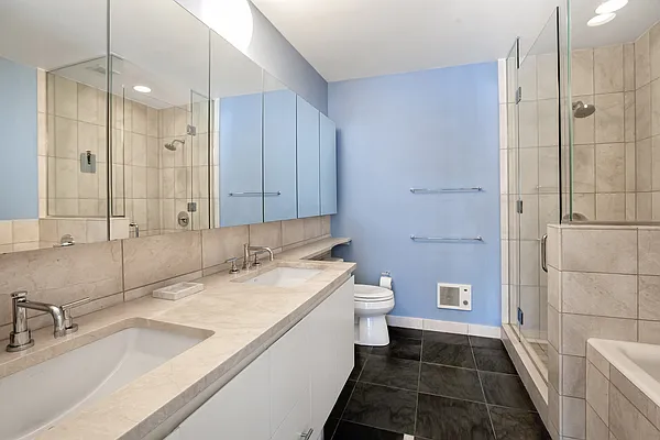 Sold by Dolly Lenz Real Estate LLC | media 6