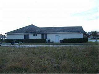 4th image of 601 Manatee Bay Dr