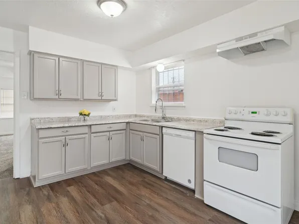 7840 Larchridge Dr, Dallas, TX 75232