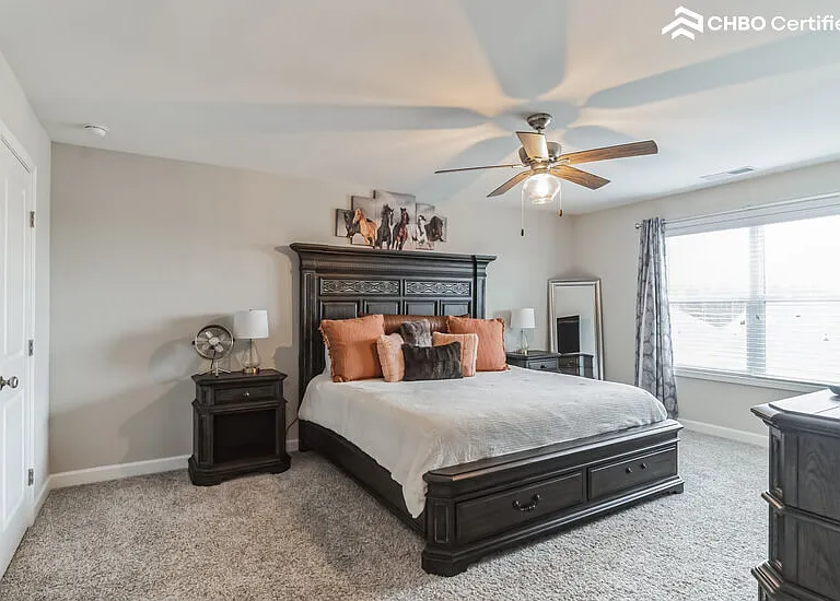 Queen size bed