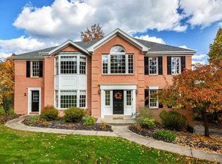 10015 Valleyview Ct, Wexford, PA 15090