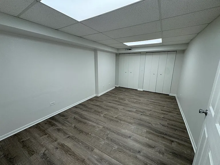 11411 Douglas Ave #C — Photo 12