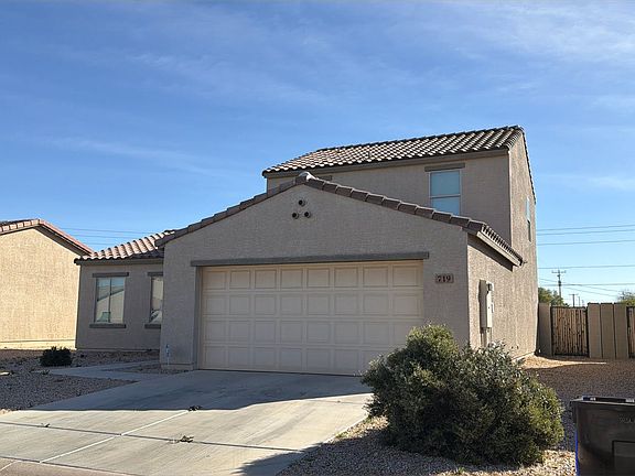 2nd image of 719 N Havasupai Ln