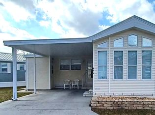 Southern Charm, Zephyrhills, FL 33541