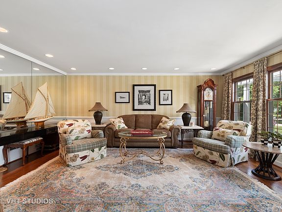 5th image of 1330 Deerfield Ct