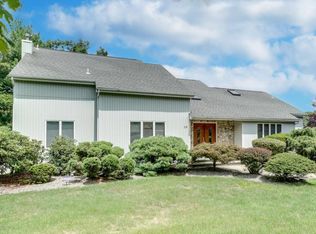 13 Malke Dr, Ocean, NJ 07712