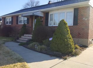 2004 Nicholby Dr, Wilmington, DE