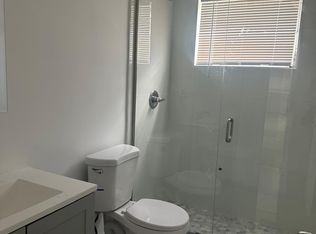 2325 NW 88th St, Miami, FL 33147