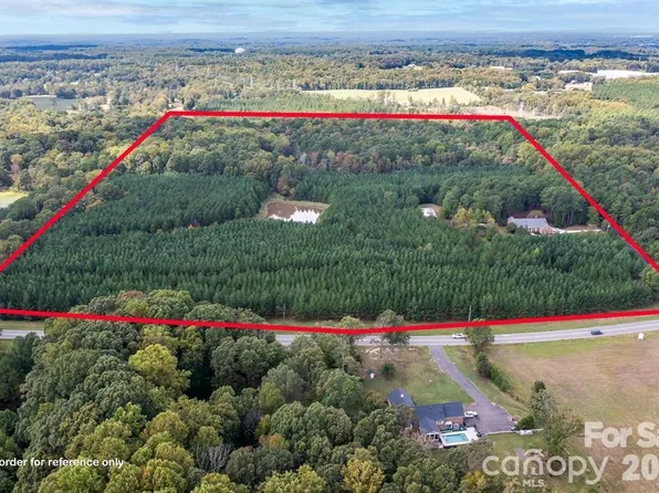 11001 Mount Holly Huntersville Rd, Huntersville, NC 28078