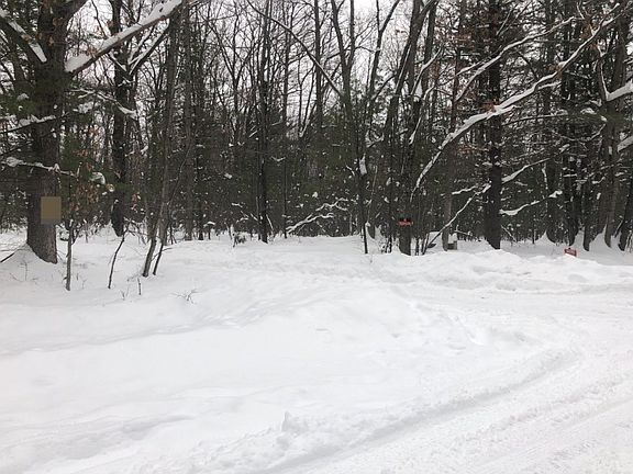 3rd image of N4810 Sterling Ave