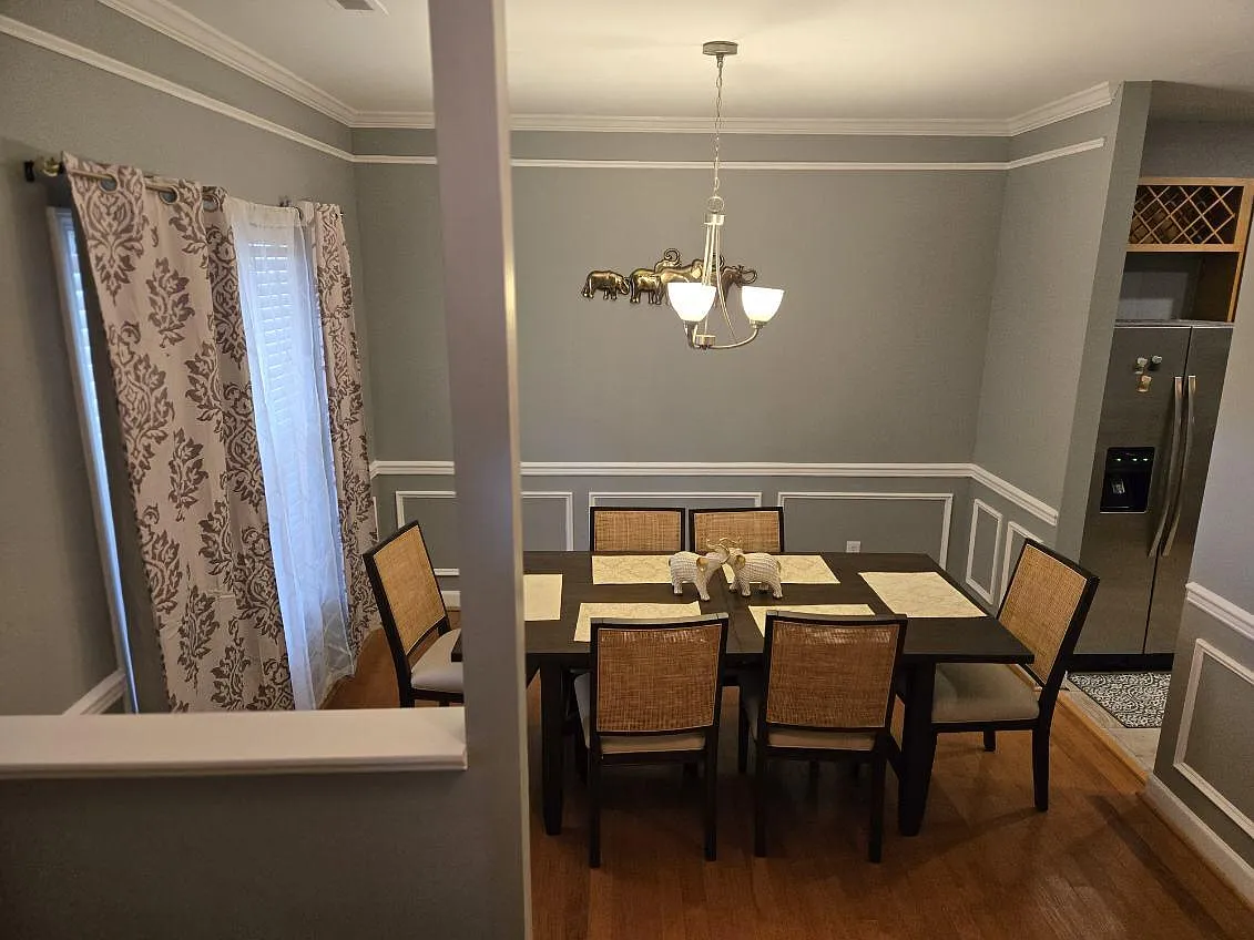 5 bed, 3.5 bath, 3000 sqft, $3,550 — Photo 3