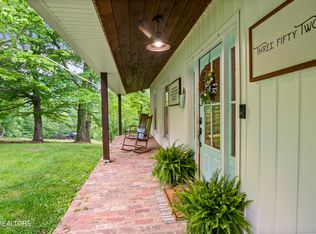 352 Bates Ln, Caryville, TN 37714