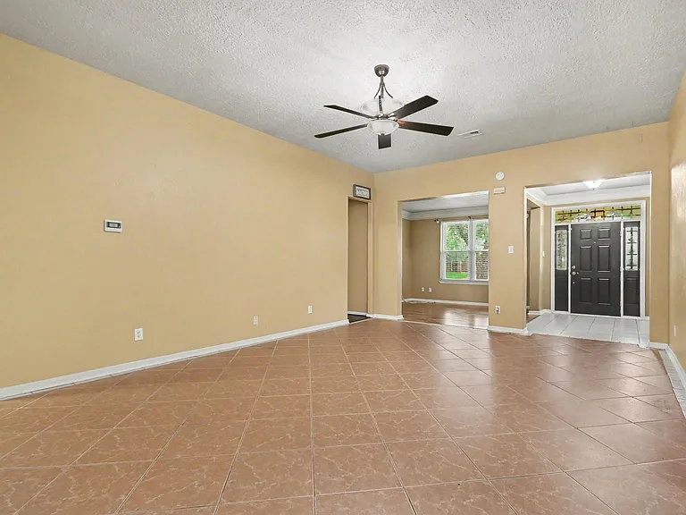 51 Cranberry Ct — Photo 6
