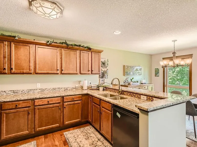 18102 Vance Cir NW — Photo 3