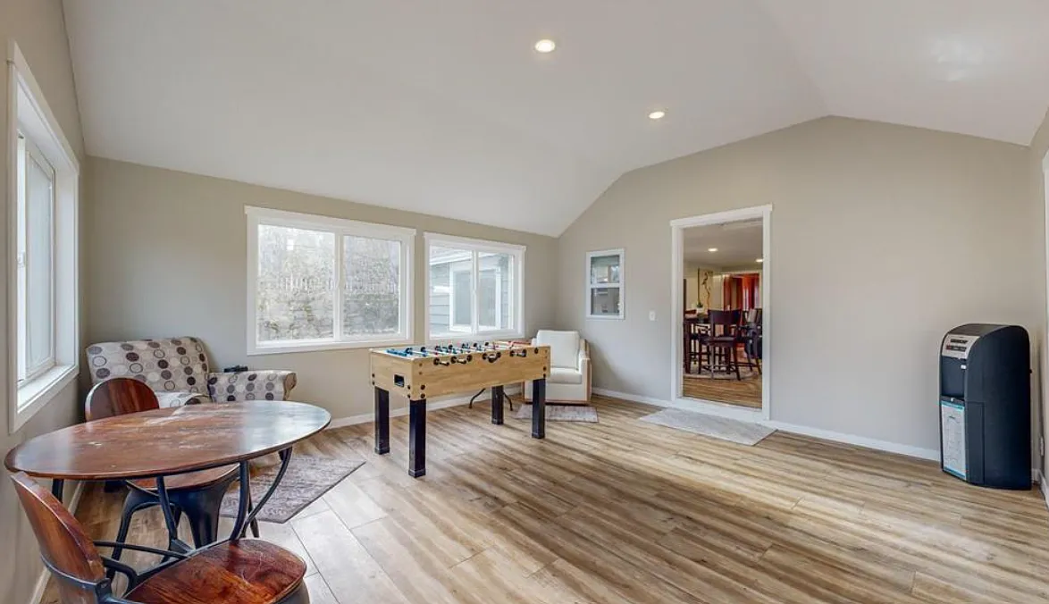 2 bed, 1513 sqft, $2,550 — Photo 2