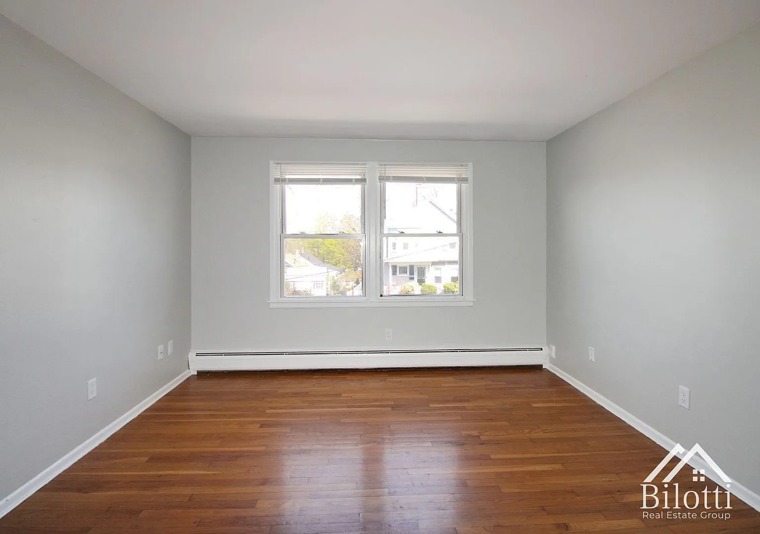 5 Chestnut Street — Photo 4