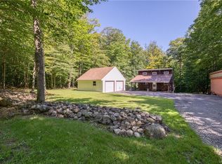 8397 Zimmerman Rd, Hamburg, NY 14075