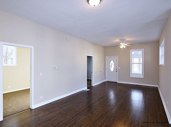 4th image of 253 Joliet St