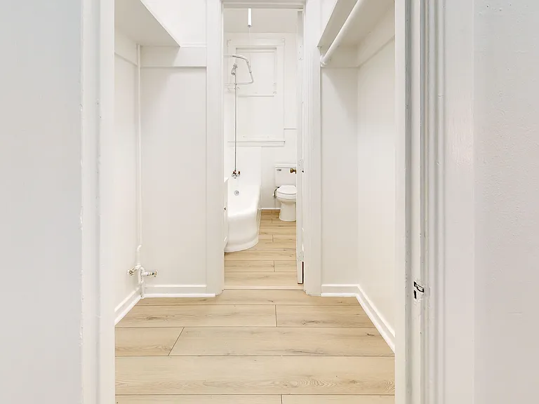 507 Taylor St #208 — Photo 8