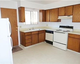 5th image of 3601 Paradise Ave
