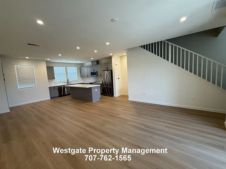 209 Wellness Way — Photo 6