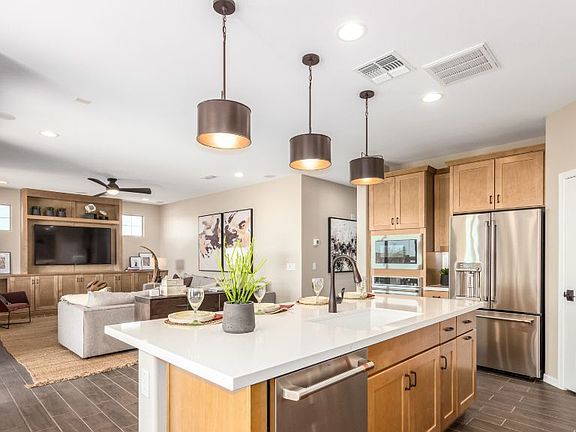 5th image of 3733 Sweetclover Ln