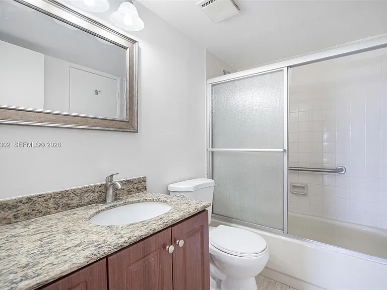 9040 SW 125th Ave #D408 — Photo 31