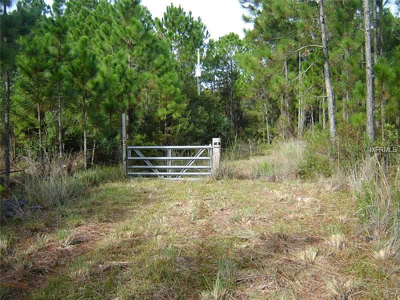 2nd image of 3202 E Osceola Rd