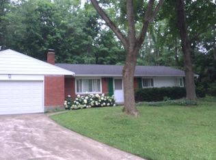 194 Brookmount Rd, Centerville, OH 45429