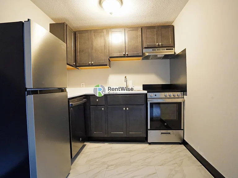 237 Harrison Ave #62 — Photo 1